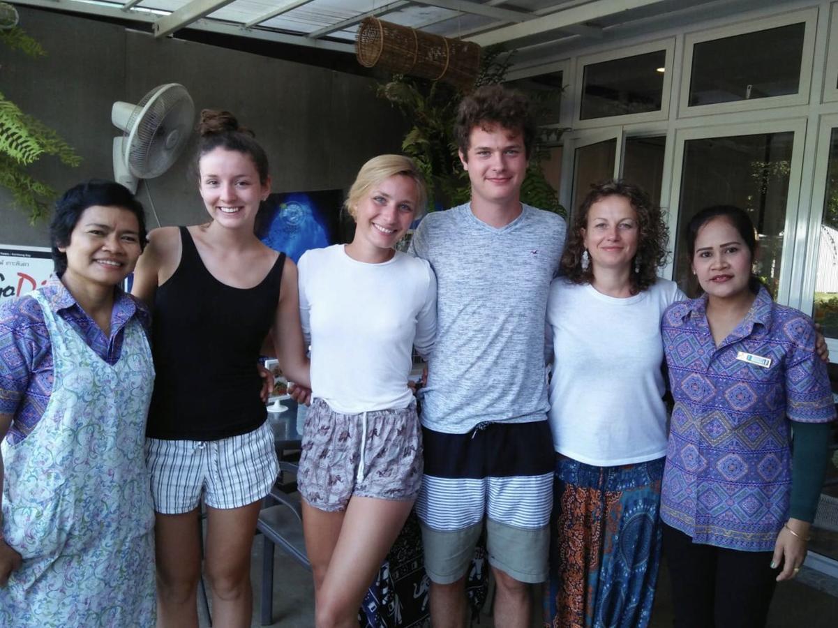 Hub Of Joys Hostel Ko Lanta Exterior foto